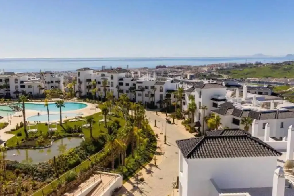 Estepona Hills Luxury Resort 3 Bed Apartment
