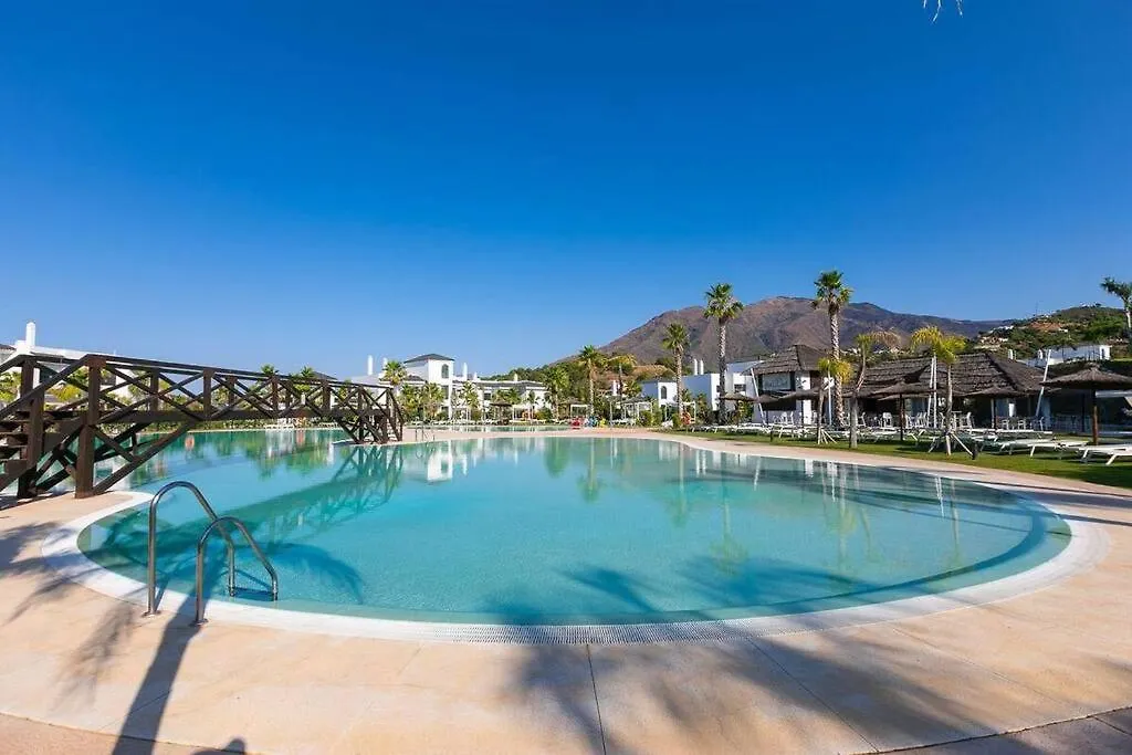 Estepona Hills Luxury Resort 3 Bed Apartment