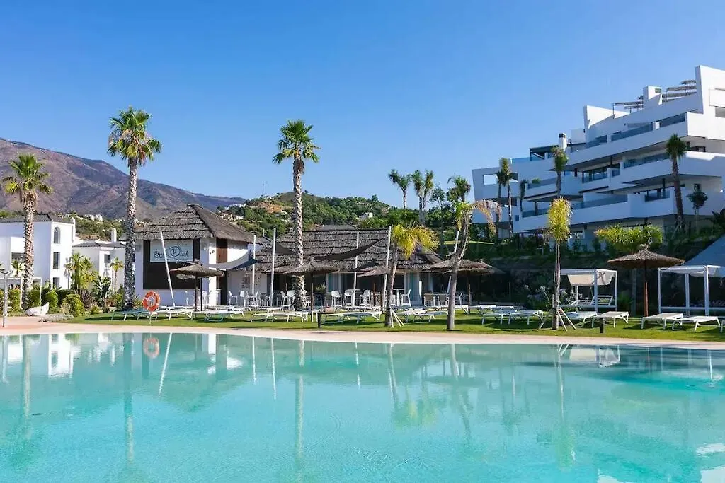 Estepona Hills Luxury Resort 3 Bed Apartment